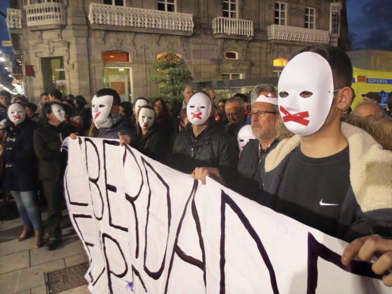 Manifestación en Vigo en apoio a La Insurgencia.